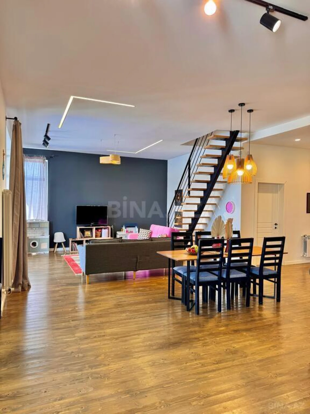 Satılır 4 otaqlı həyət evi 140 m²