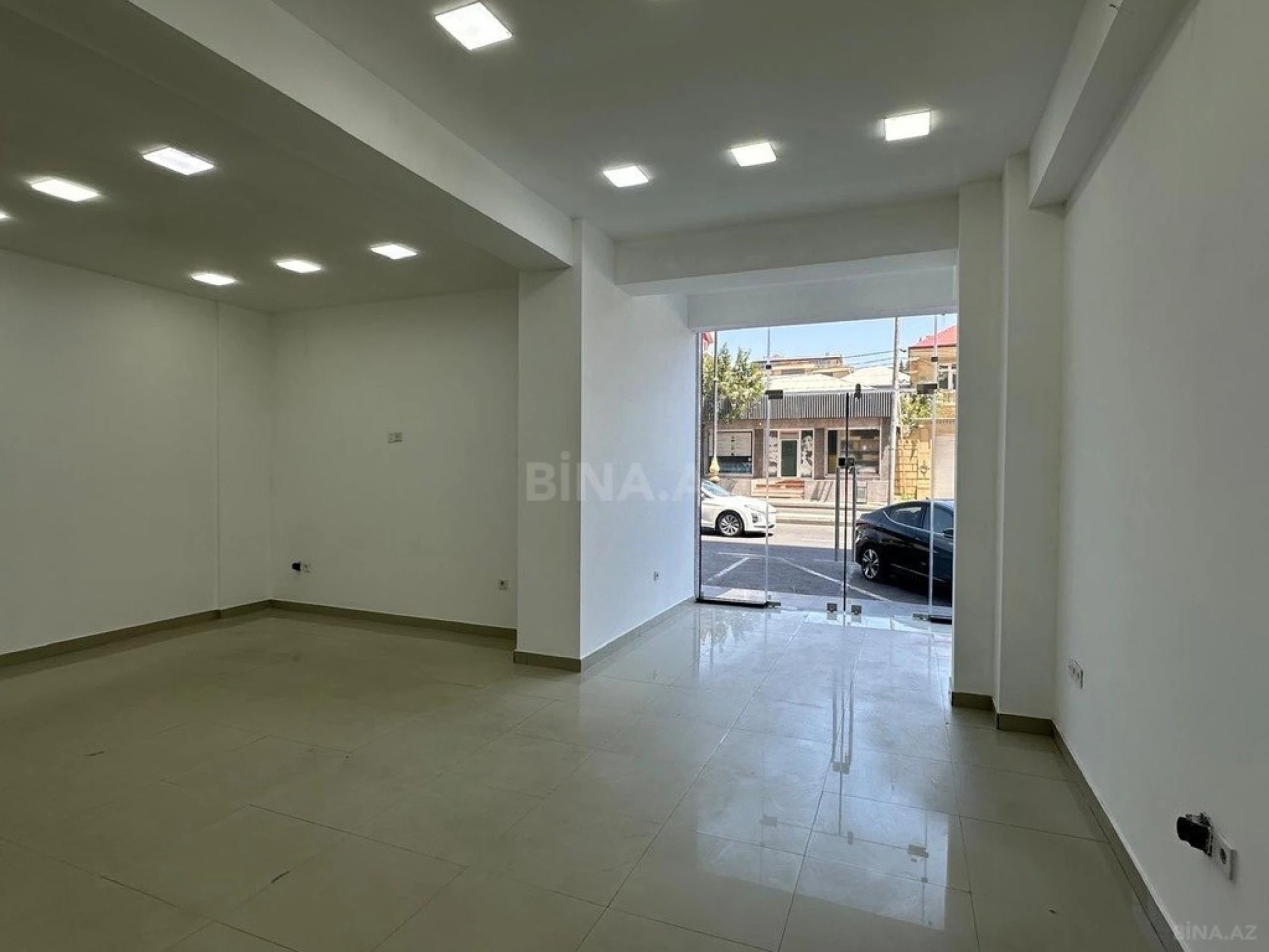 Kirayə verilir obyekt 147 m²