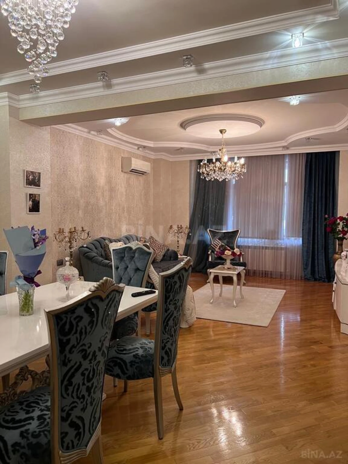 Satılır 3 otaqlı mənzil 165 m²