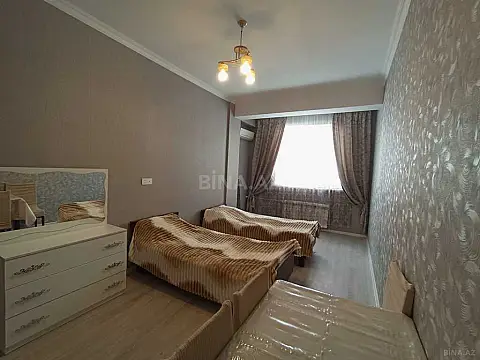 Kirayə verilir 2 otaqlı mənzil 75 m²