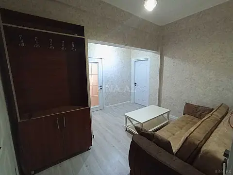 Kirayə verilir 2 otaqlı mənzil 75 m²