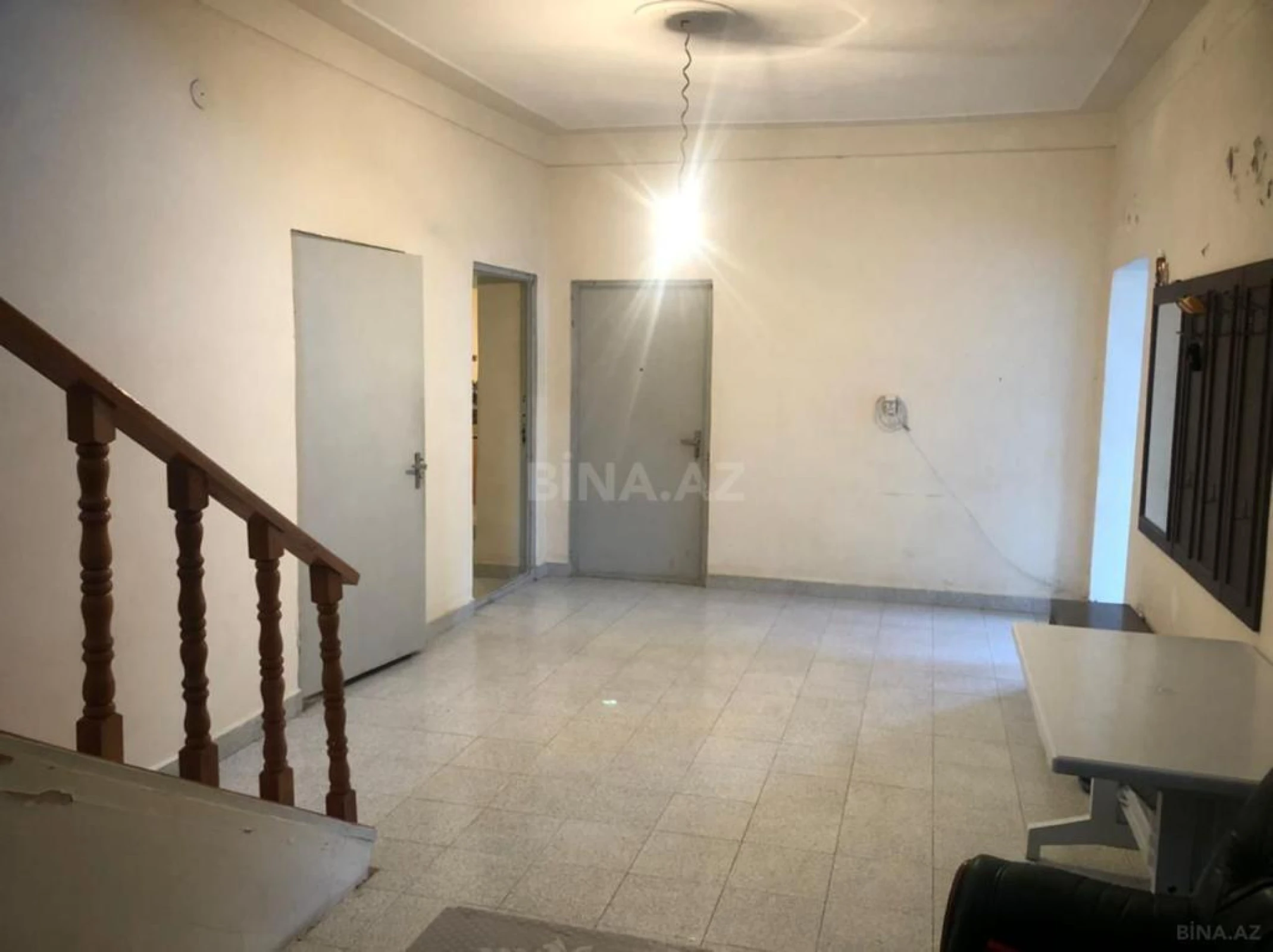 Satılır 7 otaqlı həyət evi 340 m²