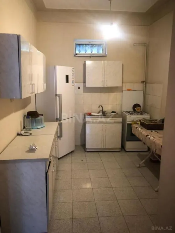 Satılır 7 otaqlı həyət evi 340 m²
