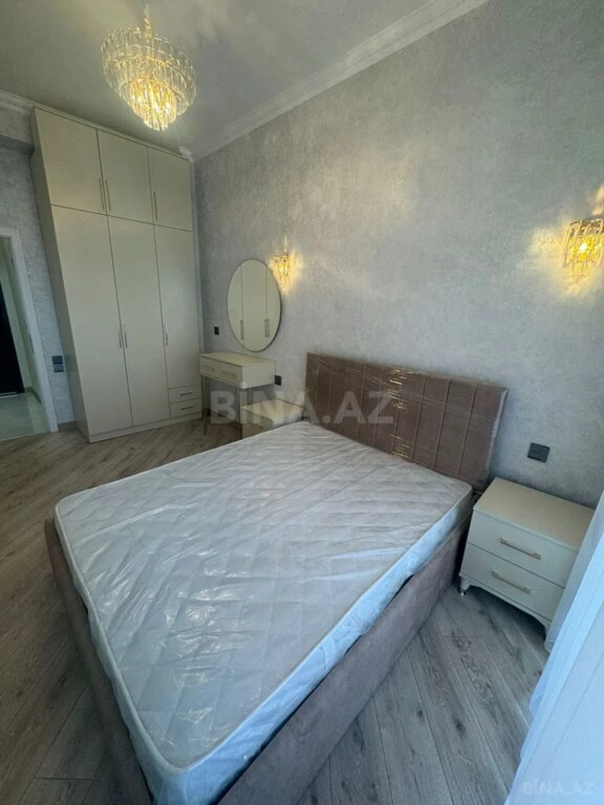 Kirayə verilir 2 otaqlı mənzil 55 m²