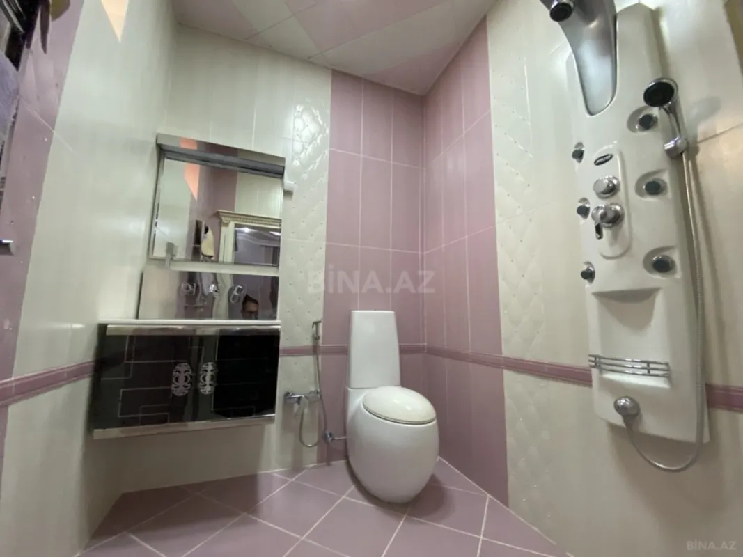 Satılır 7 otaqlı həyət evi 660 m²