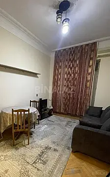 Kirayə verilir 2 otaqlı mənzil 65 m²