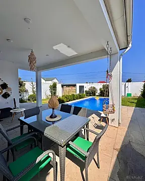 Satılır 4 otaqlı həyət evi 180 m²
