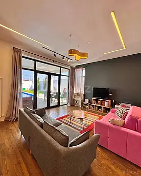 Satılır 4 otaqlı həyət evi 180 m²