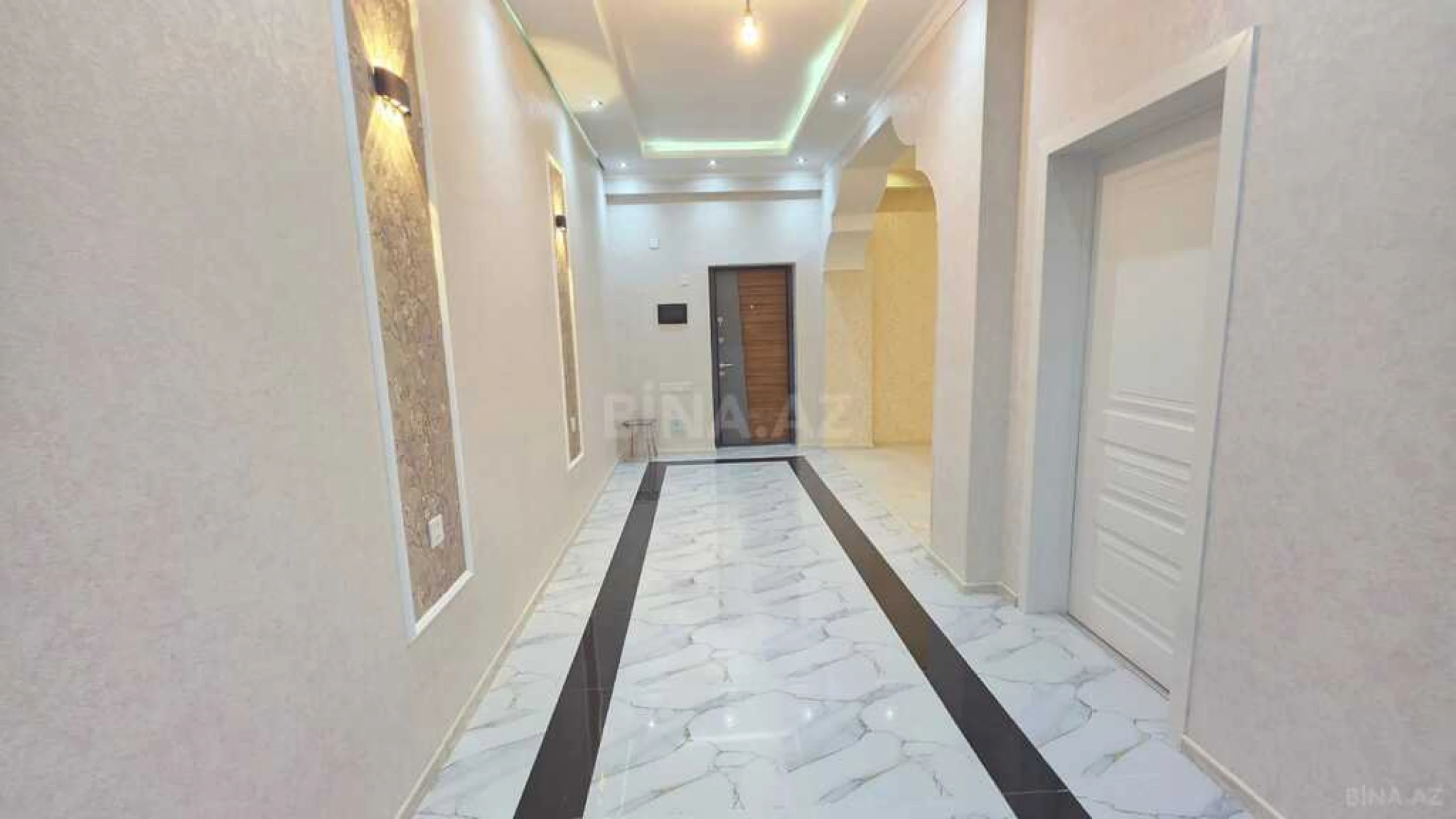 Satılır 3 otaqlı mənzil 86 m²