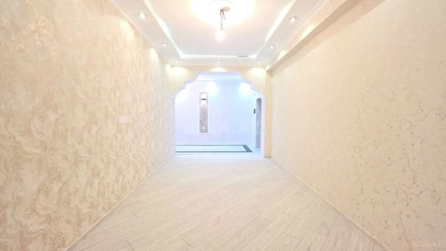 Satılır 3 otaqlı mənzil 86 m²