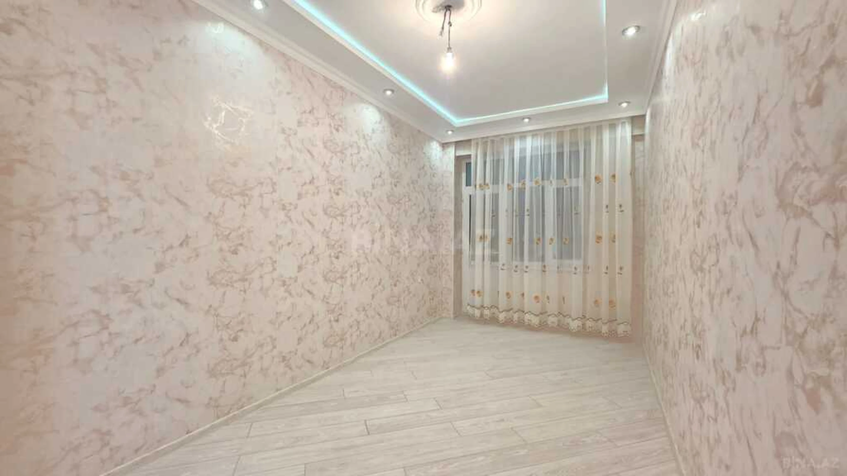 Satılır 3 otaqlı mənzil 86 m²