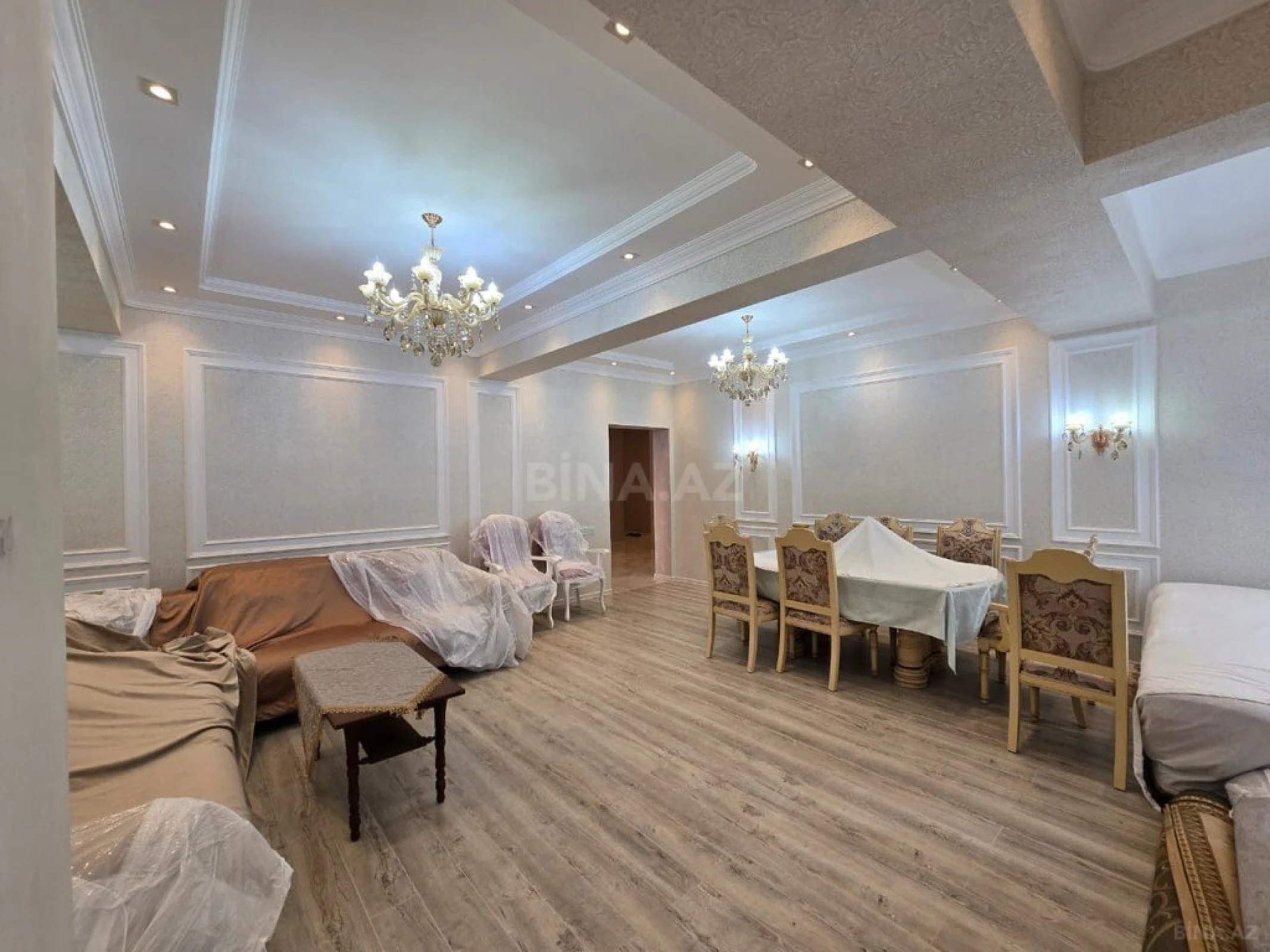 Satılır 3 otaqlı mənzil 103 m²