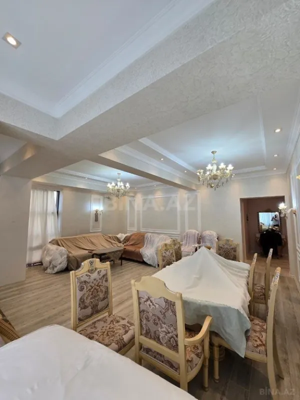 Satılır 3 otaqlı mənzil 103 m²