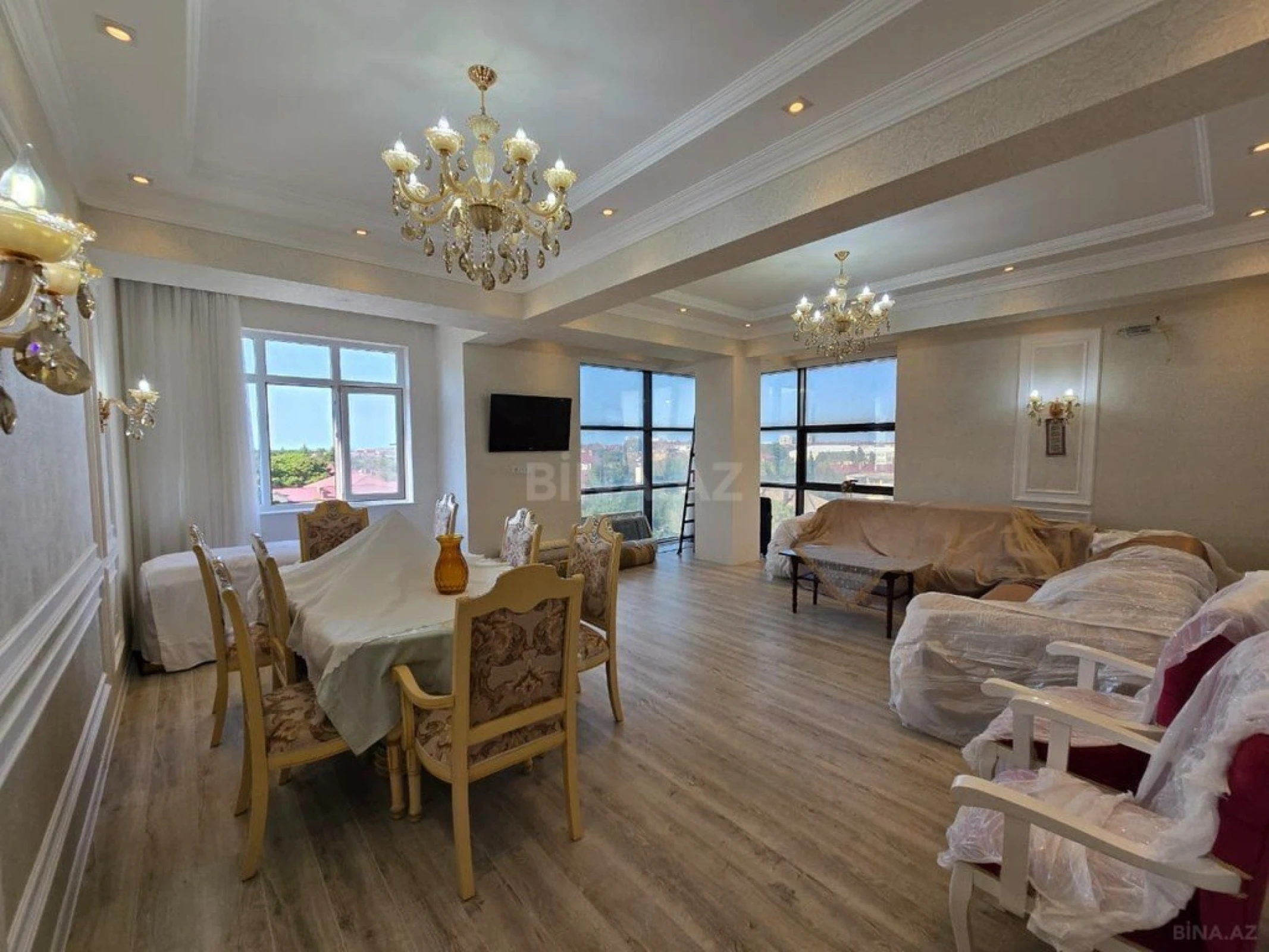 Satılır 3 otaqlı mənzil 103 m²