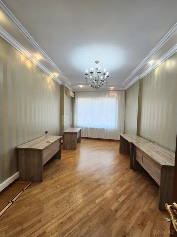 Kirayə verilir 6 otaqlı ofis 350 m²