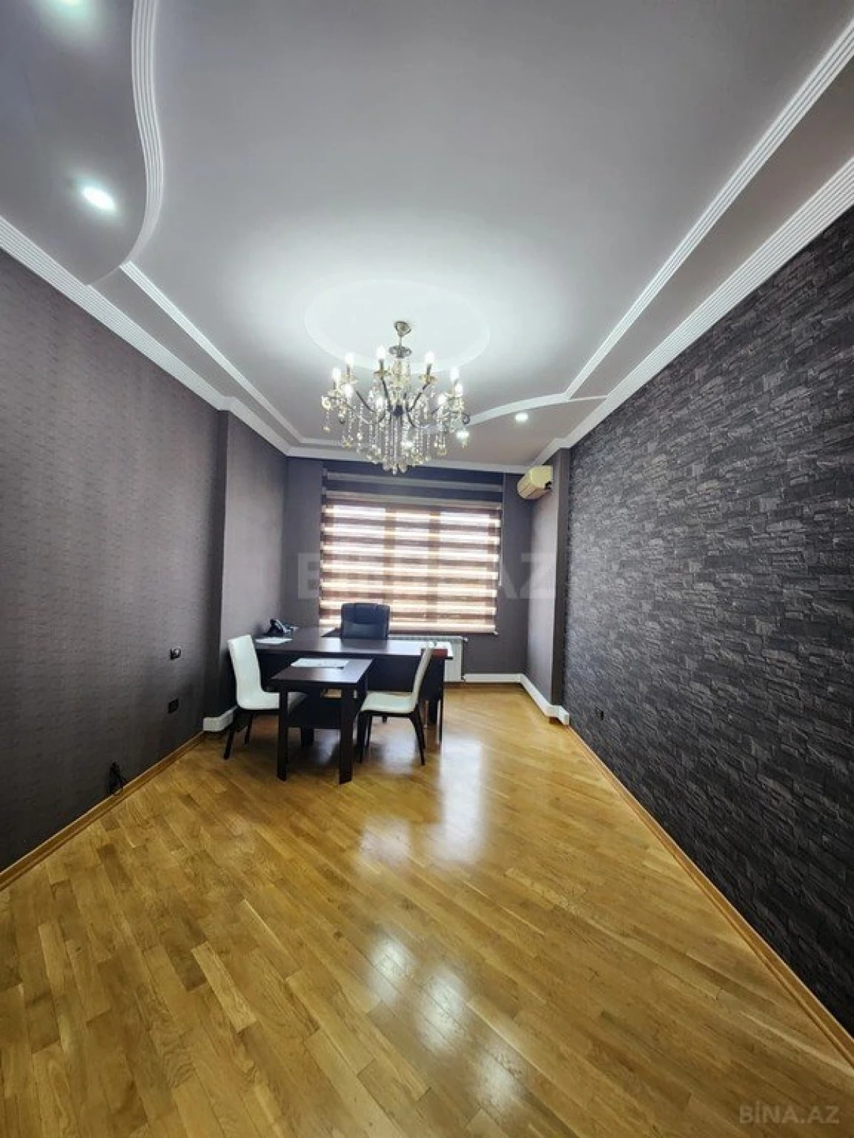 Kirayə verilir 6 otaqlı ofis 350 m²
