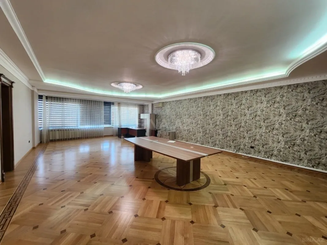 Kirayə verilir 6 otaqlı ofis 350 m²