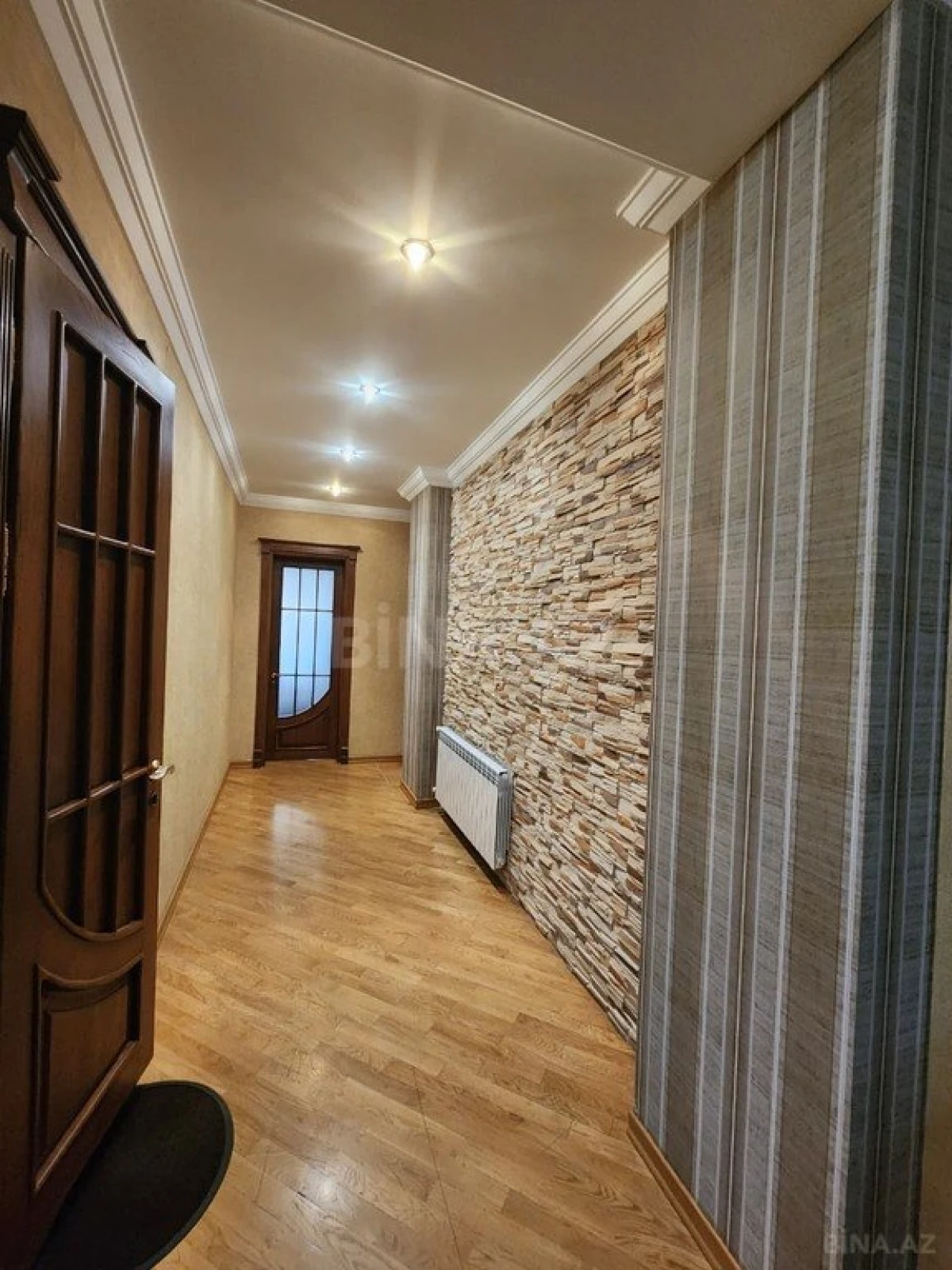 Kirayə verilir 6 otaqlı ofis 350 m²