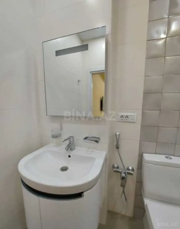 Kirayə verilir 3 otaqlı mənzil 120 m²