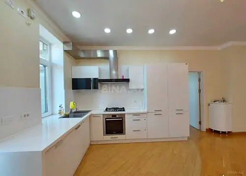 Kirayə verilir 3 otaqlı mənzil 120 m²