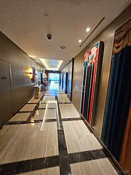 Satılır 4 otaqlı mənzil 165 m²