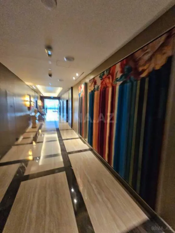 Satılır 4 otaqlı mənzil 165 m²