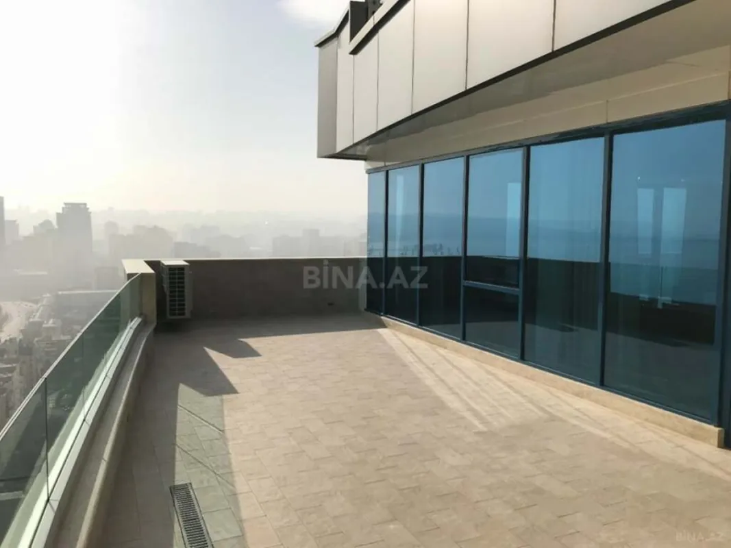 Kirayə verilir 4 otaqlı mənzil 365 m²