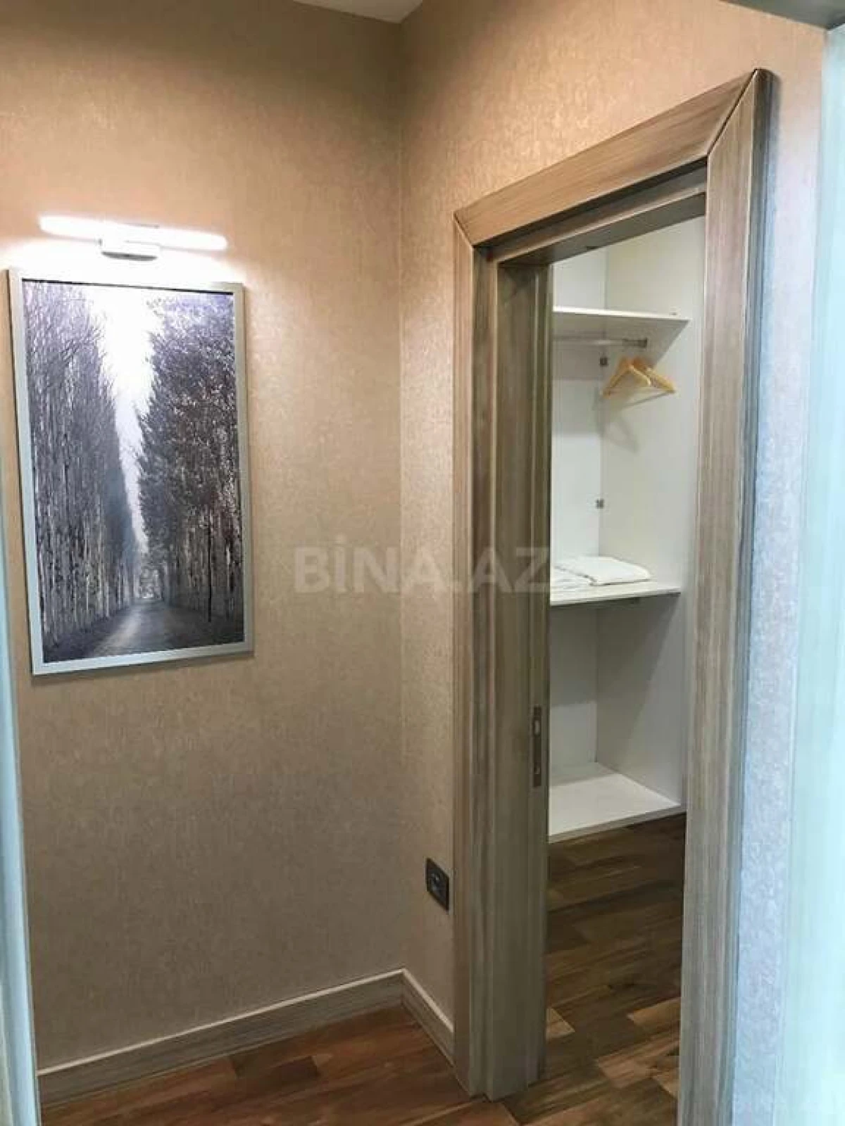 Kirayə verilir 4 otaqlı mənzil 365 m²