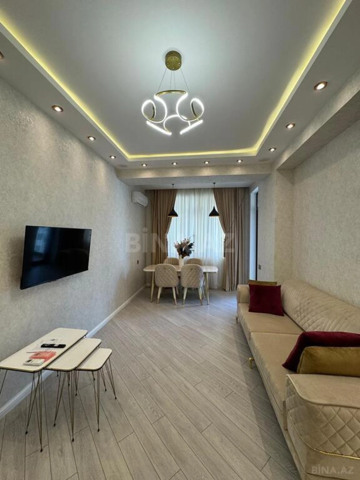 Kirayə verilir 3 otaqlı mənzil 90 m²