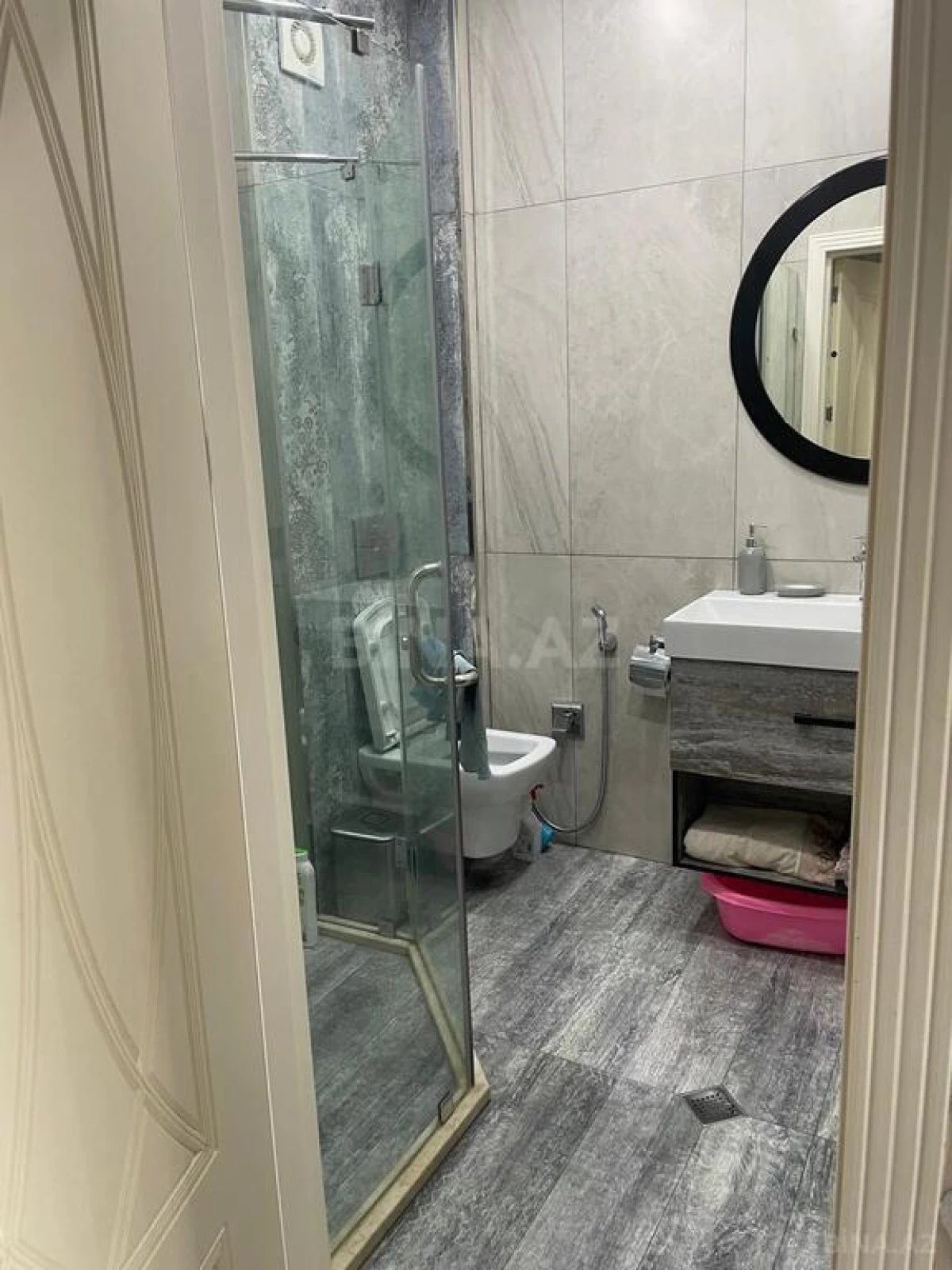 Satılır 3 otaqlı mənzil 108 m²