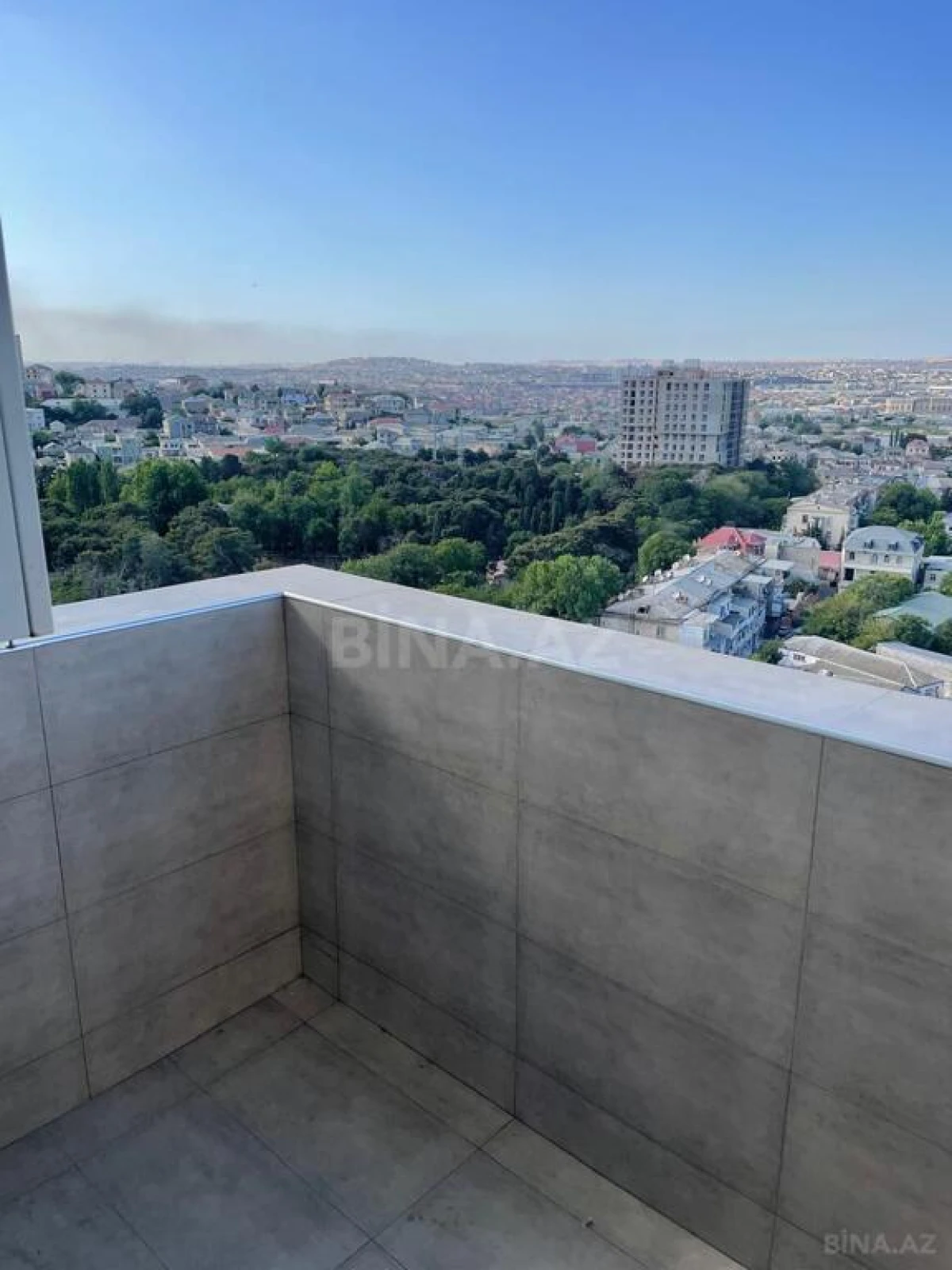 Satılır 3 otaqlı mənzil 108 m²