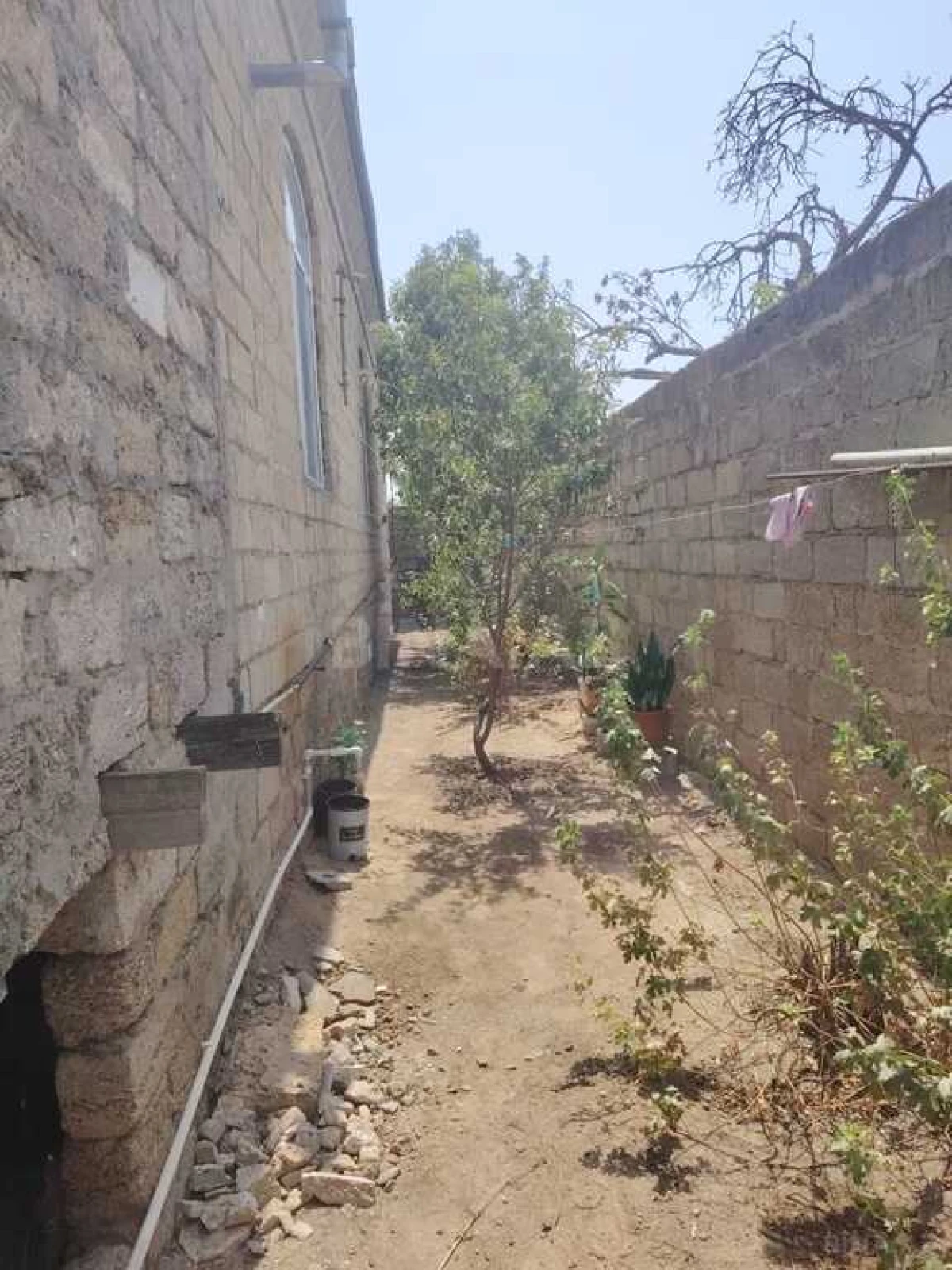 Satılır 5 otaqlı həyət evi 140 m²