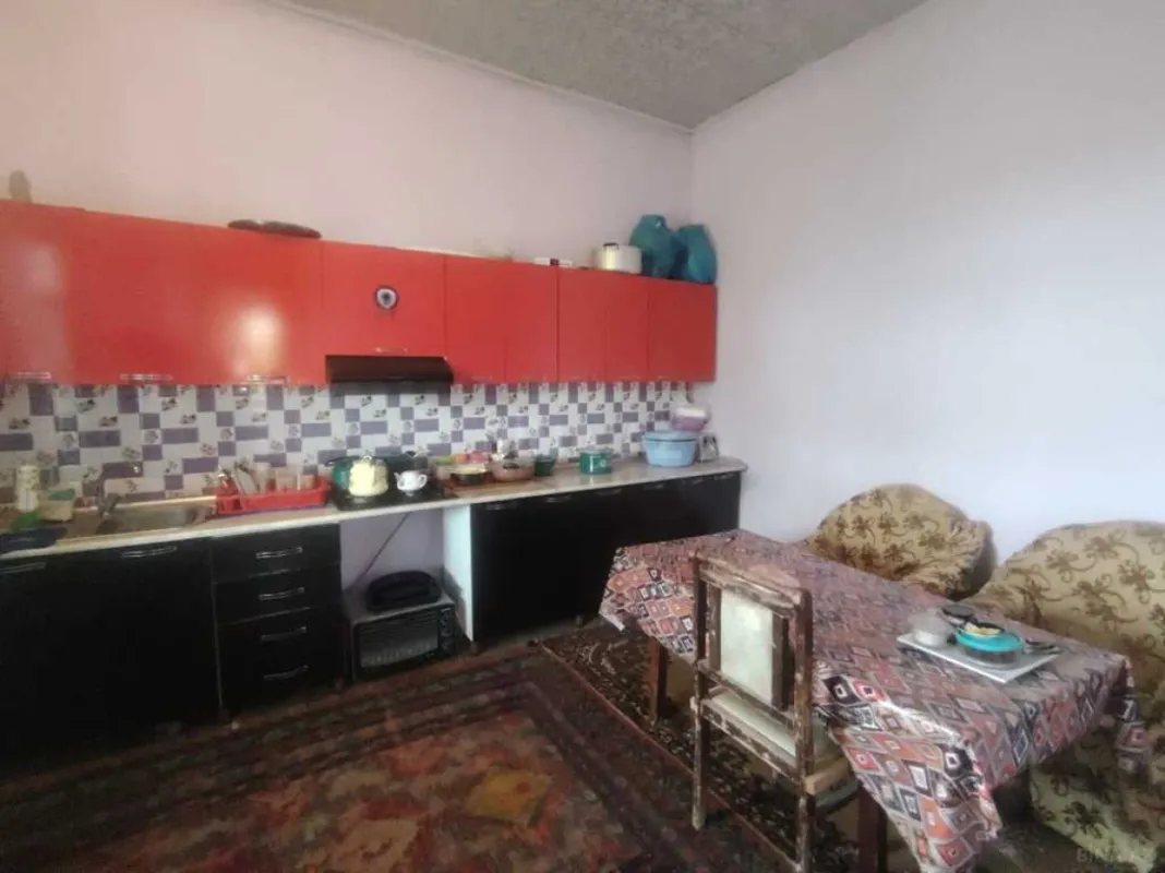 Satılır 5 otaqlı həyət evi 140 m²
