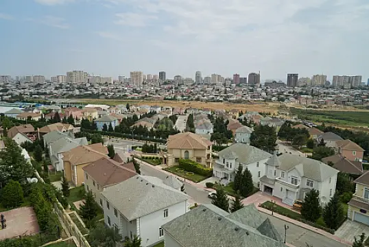 Satılır 3 otaqlı həyət evi 140 m²