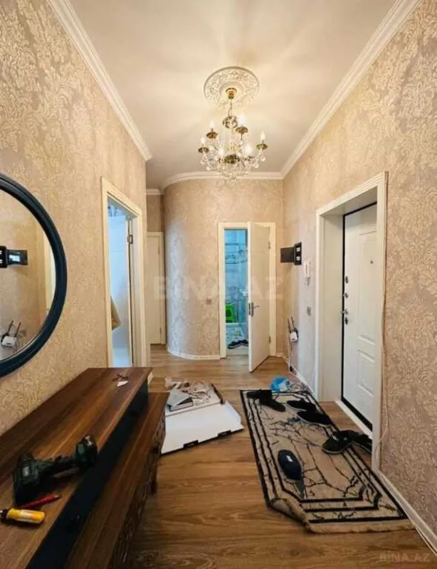 Kirayə verilir 2 otaqlı mənzil 95 m²