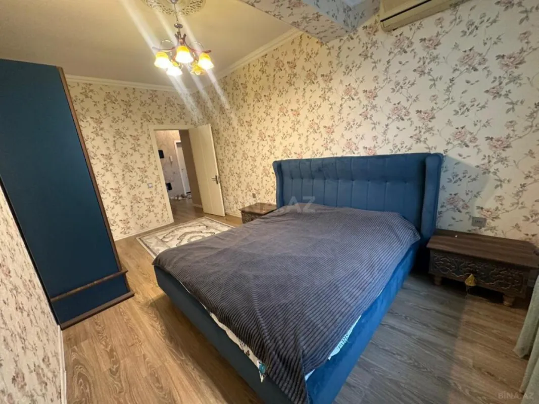 Kirayə verilir 2 otaqlı mənzil 95 m²