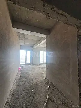 Satılır 3 otaqlı mənzil 157 m²