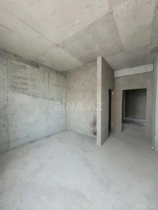 Satılır 3 otaqlı mənzil 157 m²