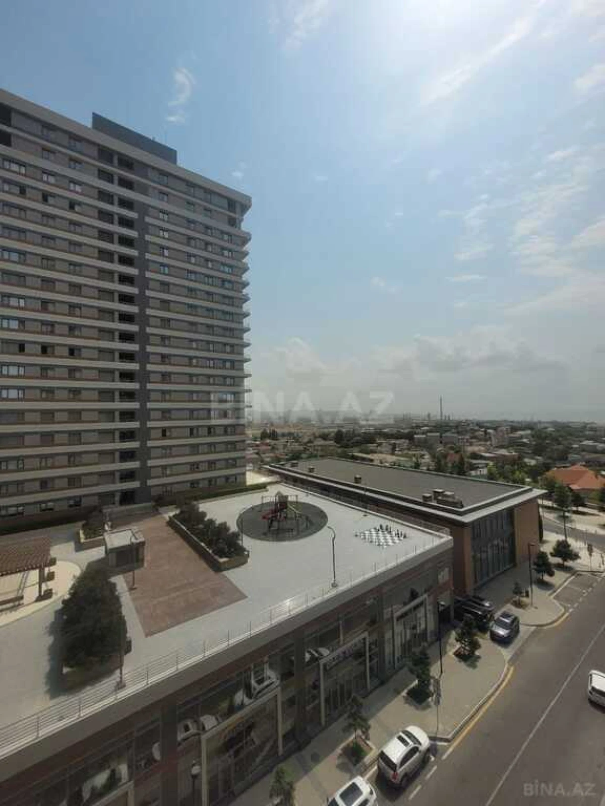 Satılır 3 otaqlı mənzil 157 m²