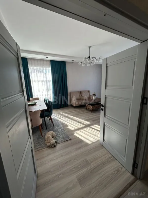 Satılır 7 otaqlı həyət evi 450 m²