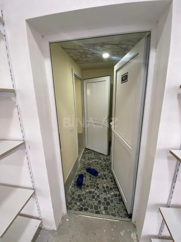 Satılır obyekt 240 m²