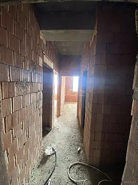 Satılır 2 otaqlı mənzil 52 m²