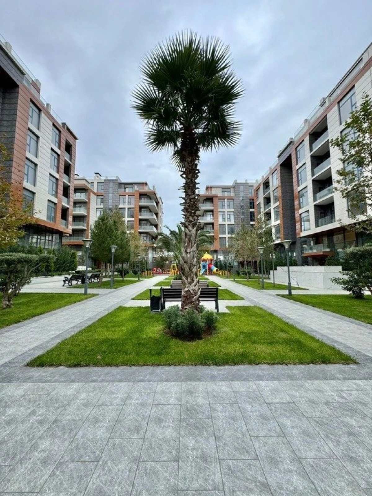 Satılır 2 otaqlı mənzil 45.3 m²