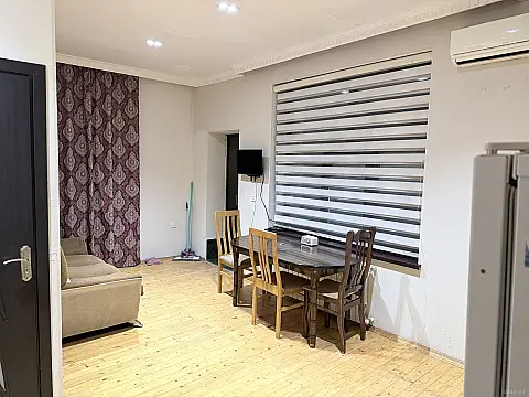 Kirayə verilir 2 otaqlı mənzil 40 m²