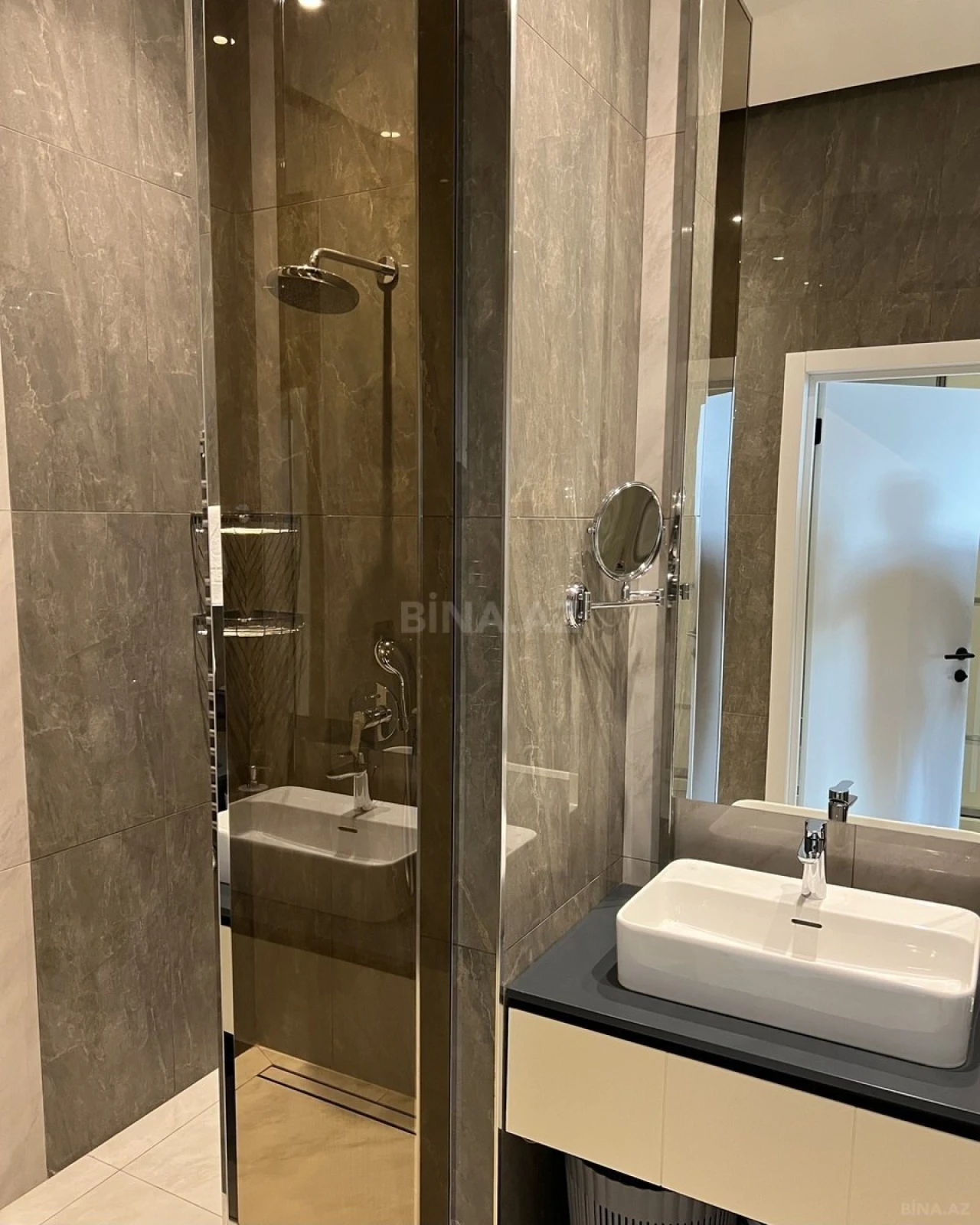 Kirayə verilir 2 otaqlı mənzil 72 m²