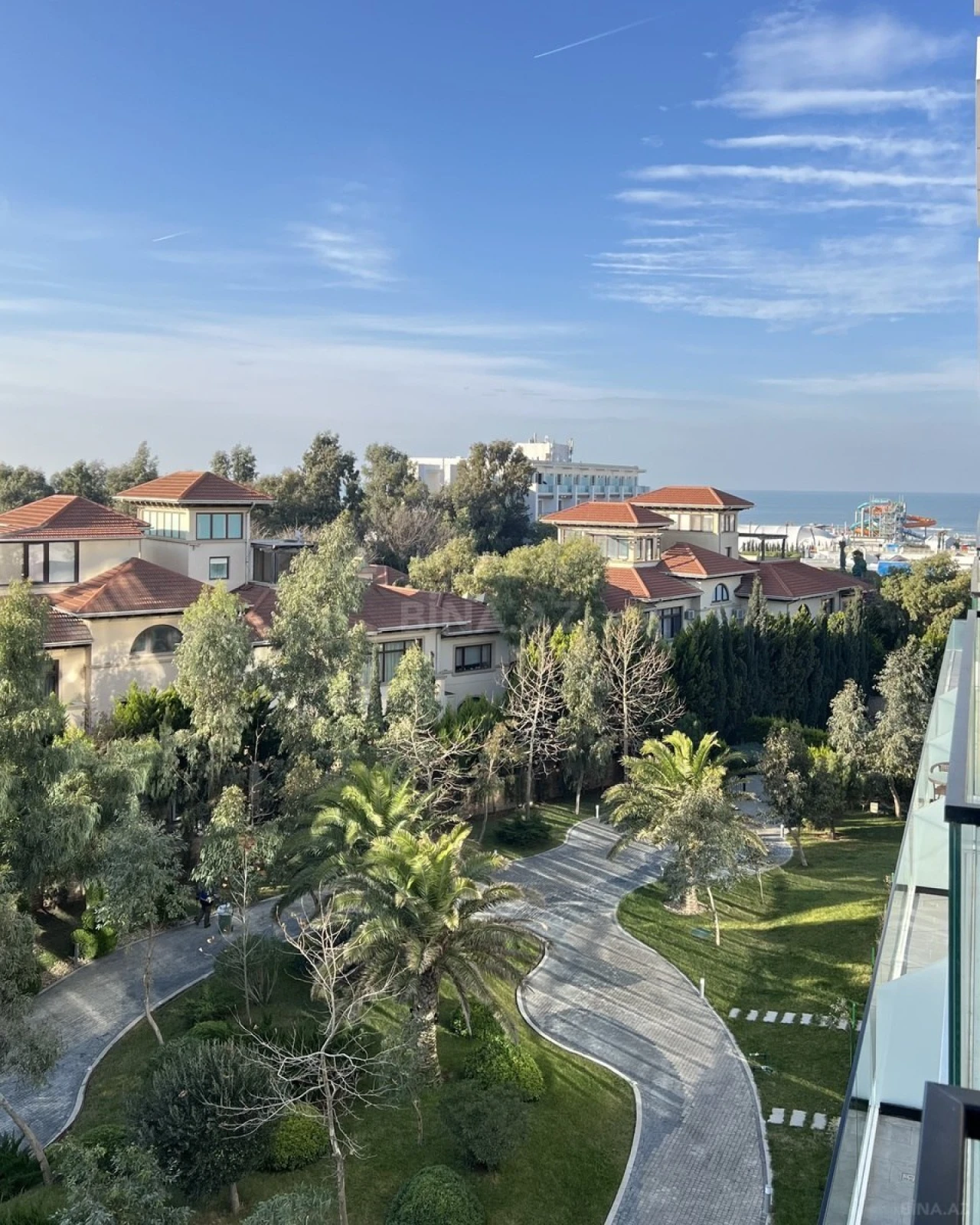 Kirayə verilir 2 otaqlı mənzil 72 m²