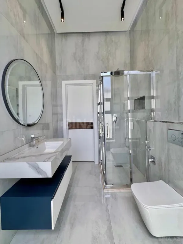 Satılır 5 otaqlı həyət evi 260 m²