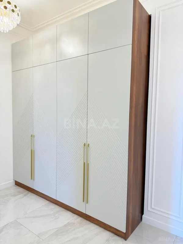 Satılır 3 otaqlı mənzil 100 m²