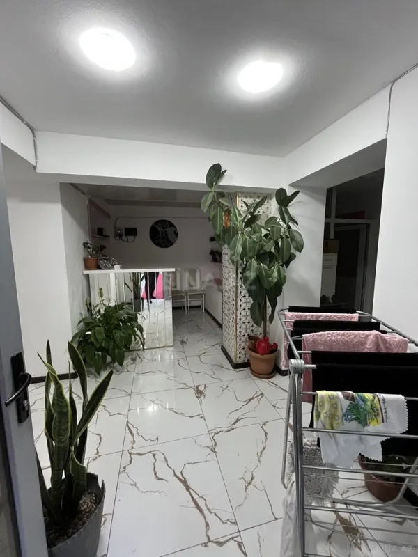 Satılır obyekt 108 m²