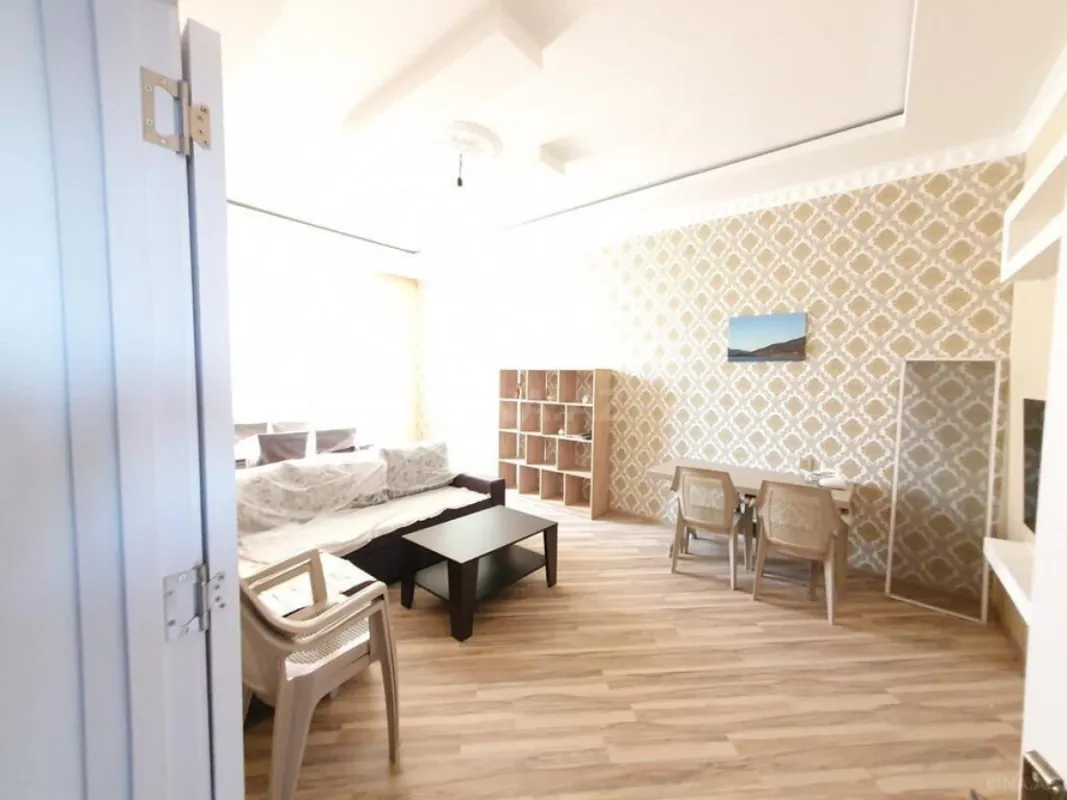 Satılır 5 otaqlı həyət evi 130 m²